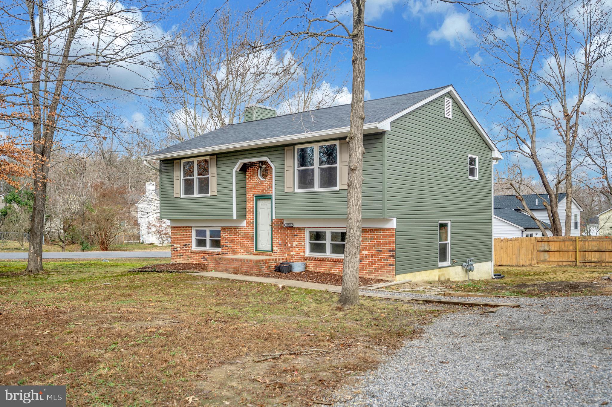 10719 Heatherwood Dr