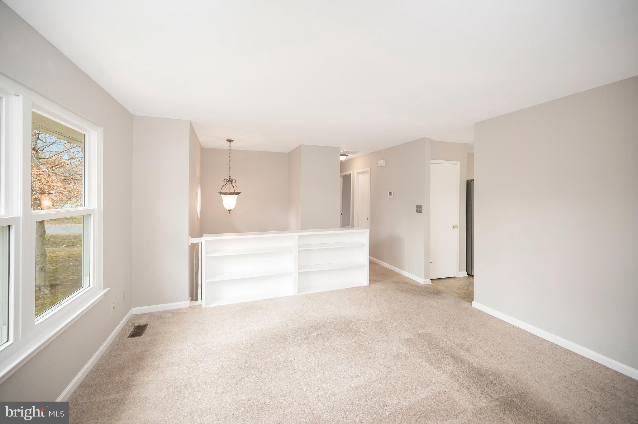 10719 Heatherwood Dr