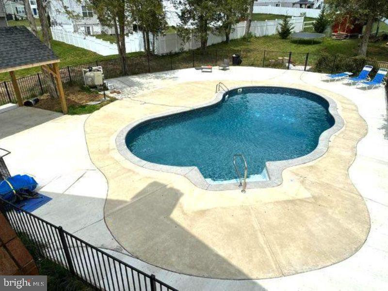 1 Quail Run Dr