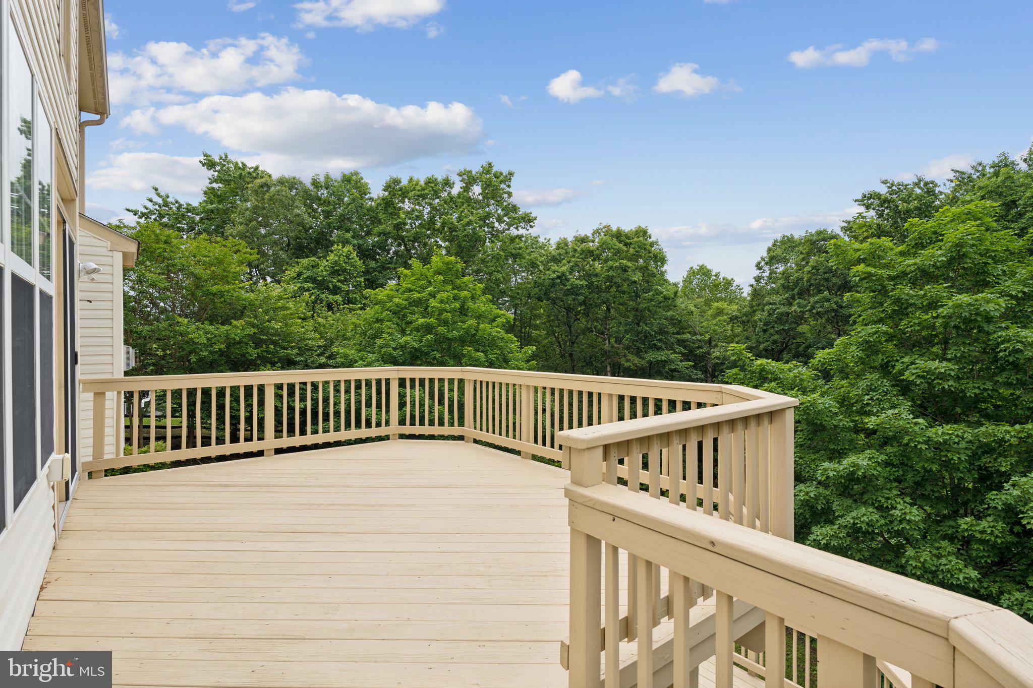 76 High Ridge Dr
