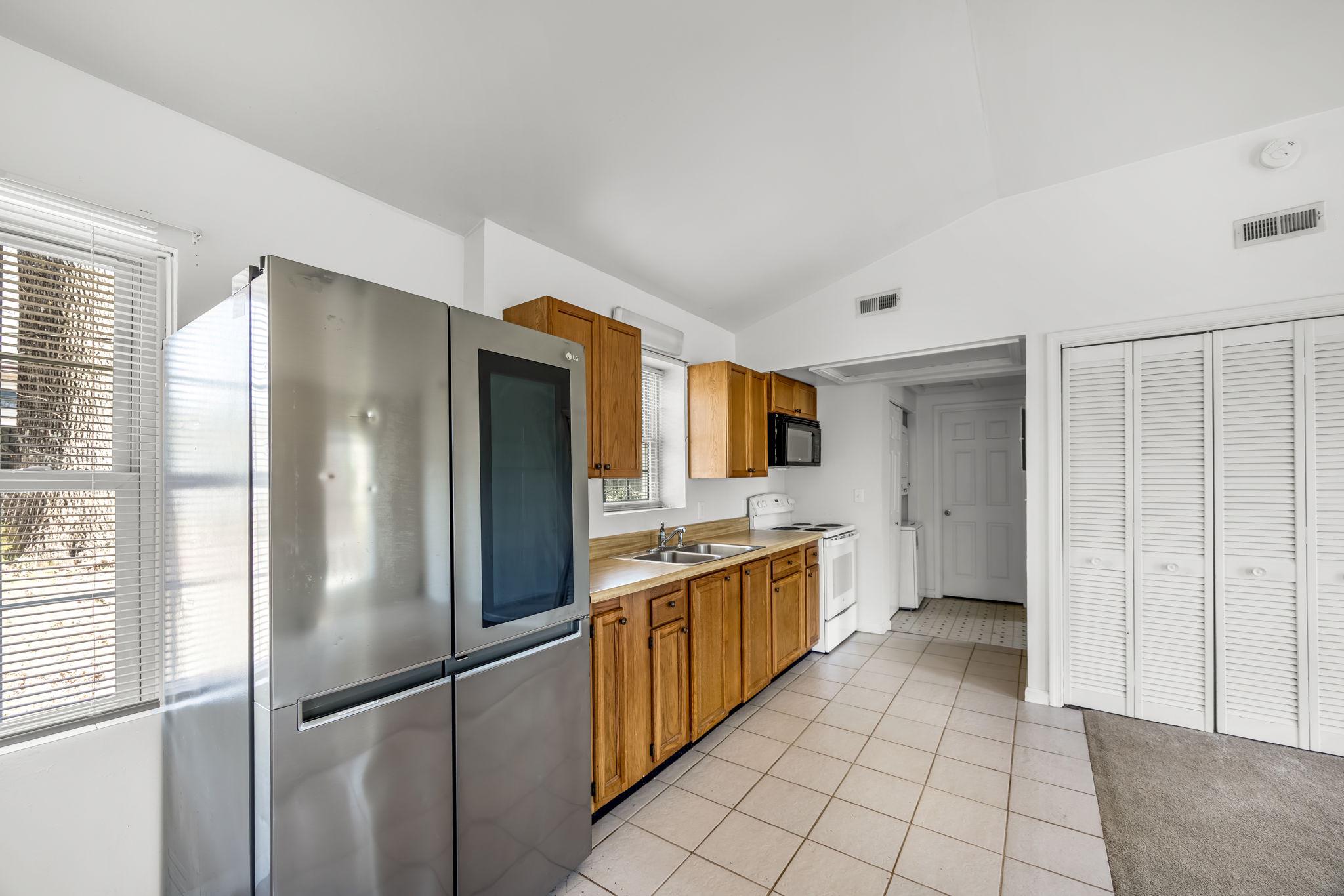 208A TELEGRAPH ROAD