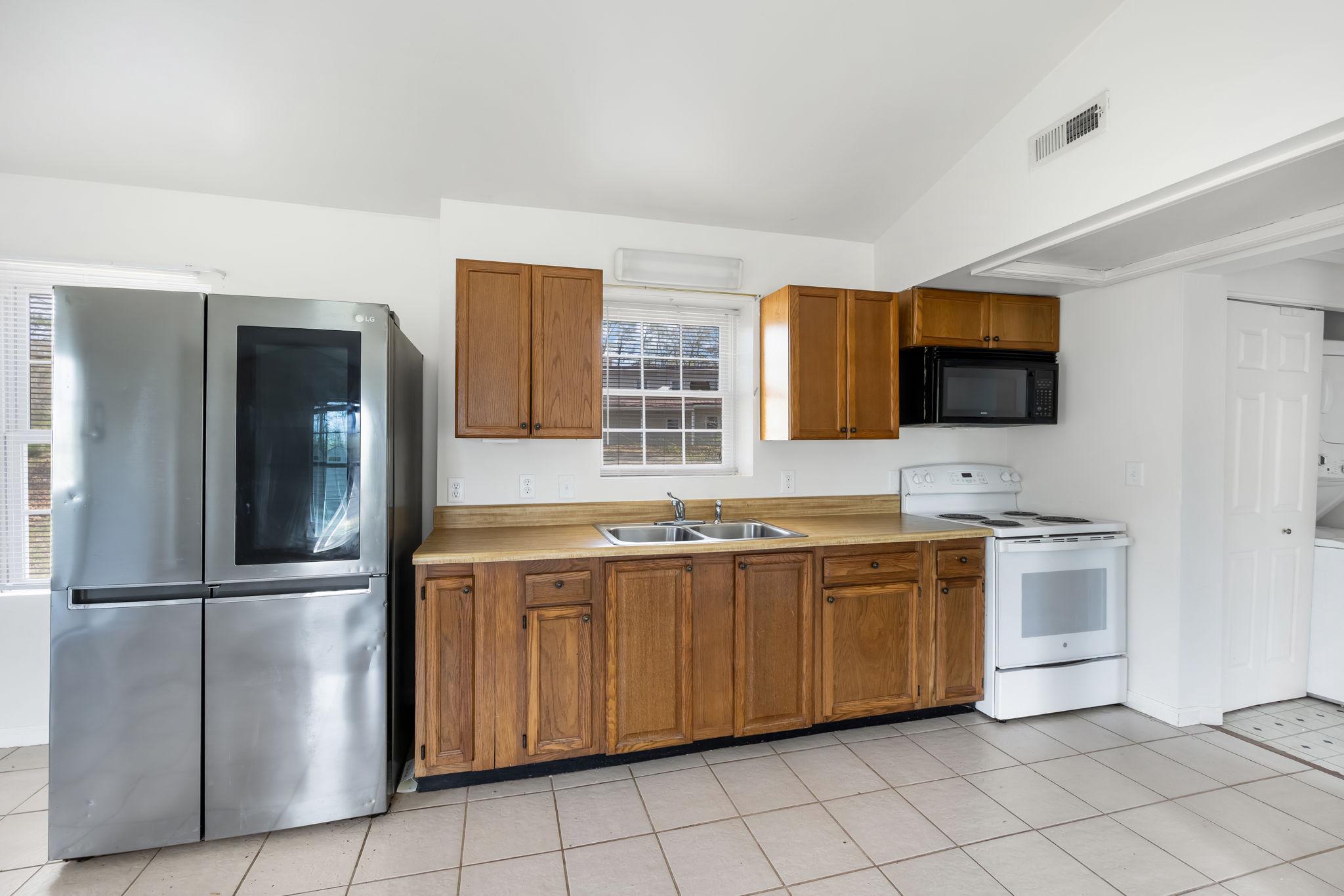 208A TELEGRAPH ROAD