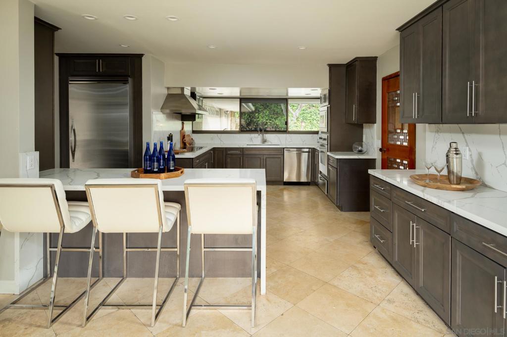 5309 La Granada