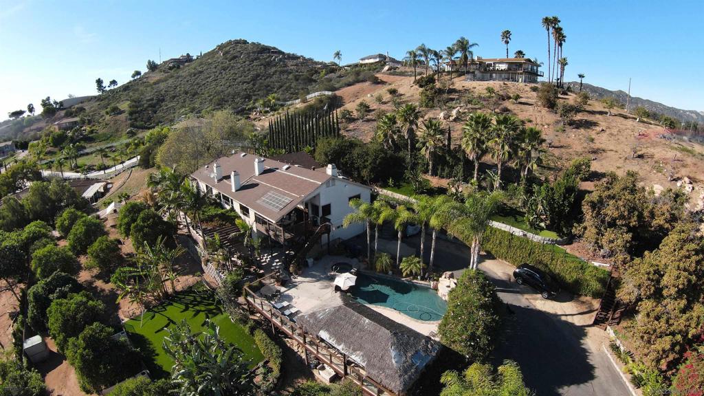 25147 Jack Rabbit Acres