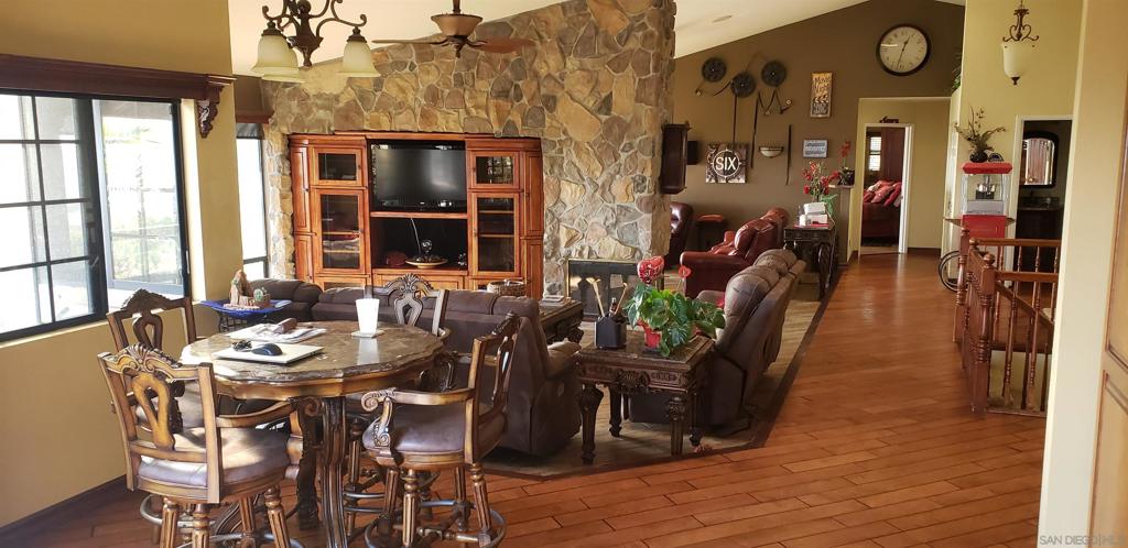 25147 Jack Rabbit Acres