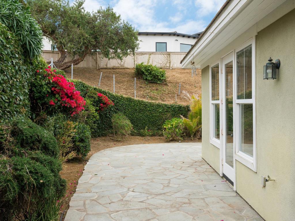 702 Midori Ct.