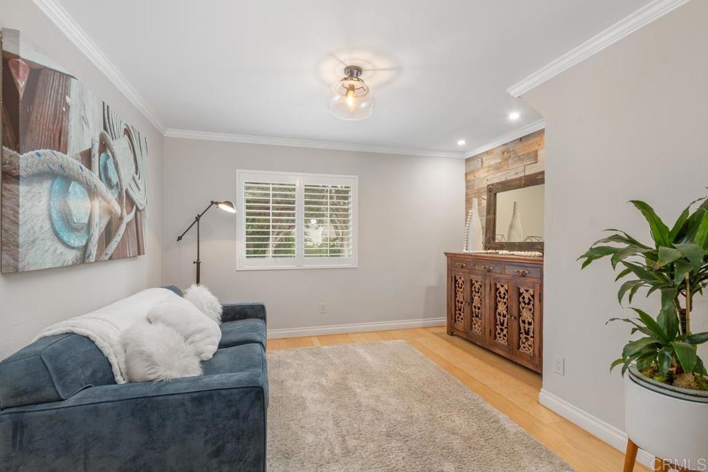 3075 Bonita Woods Dr