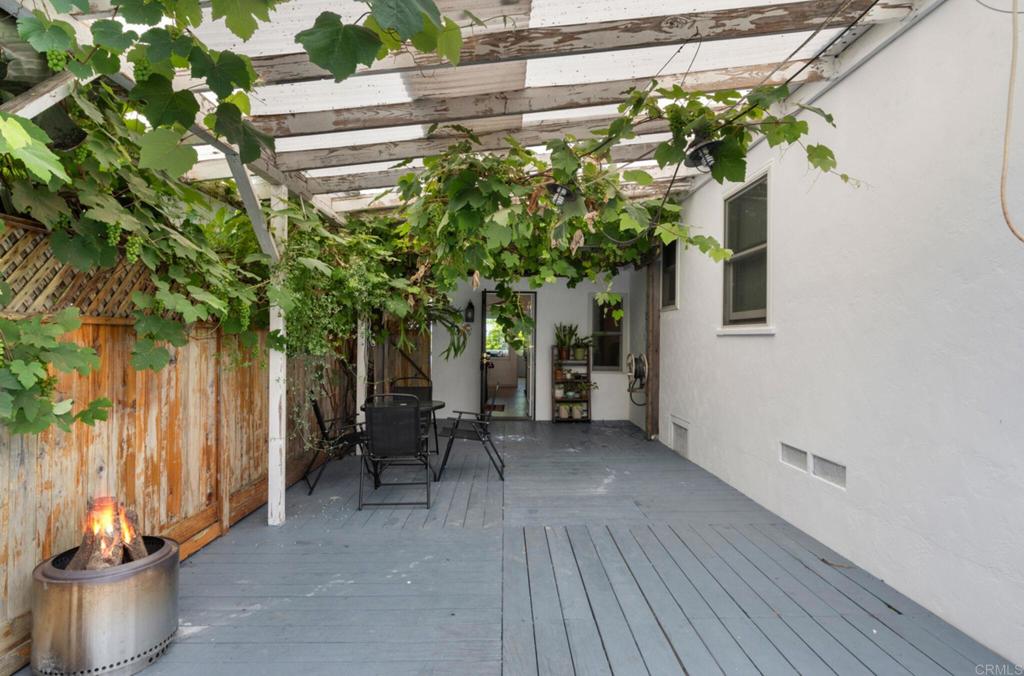 4735 Del Monte Ave 35,37