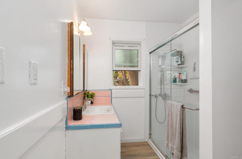 4735 Del Monte Ave 35,37