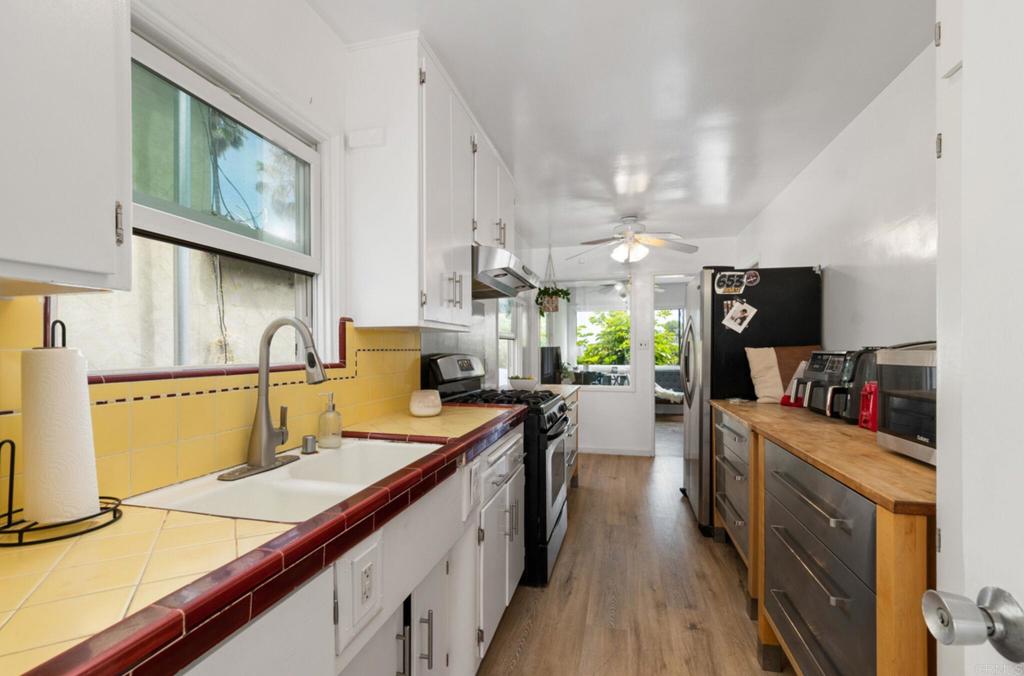 4735 Del Monte Ave 35,37