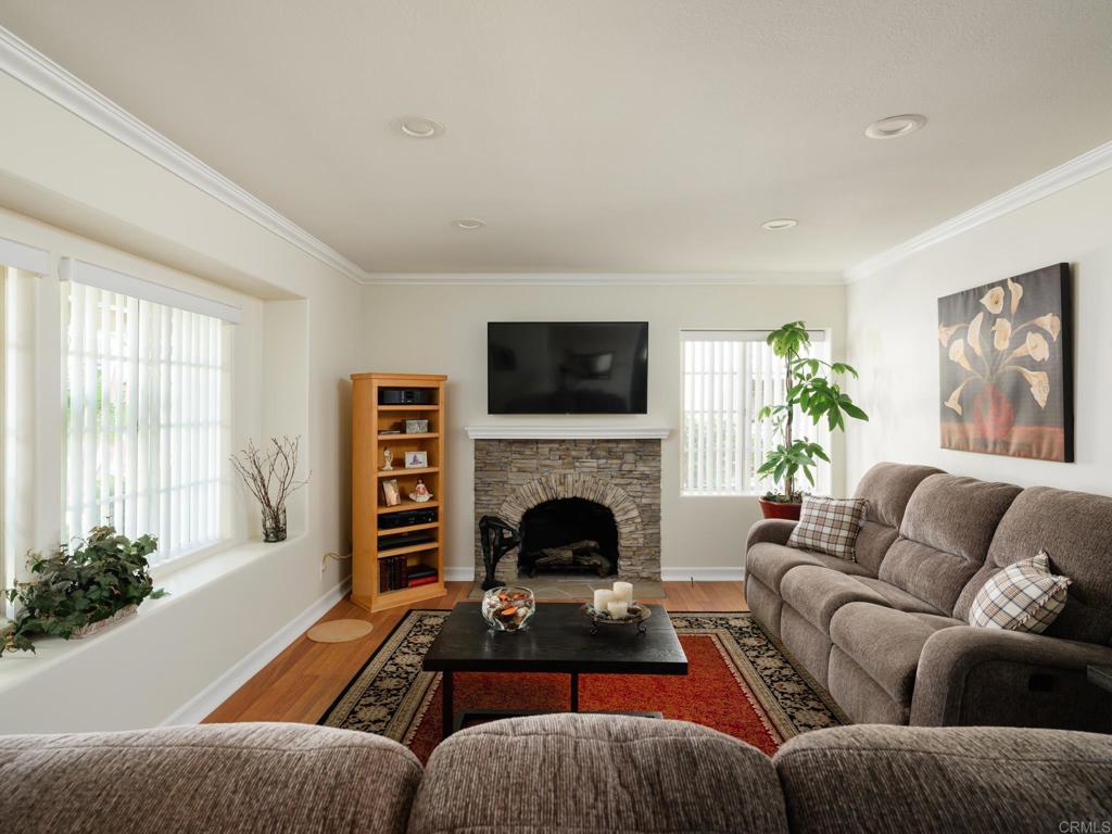 23213 Anza Ave