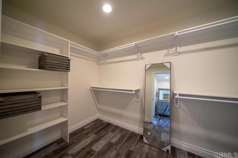 6416 Lago Lindo B