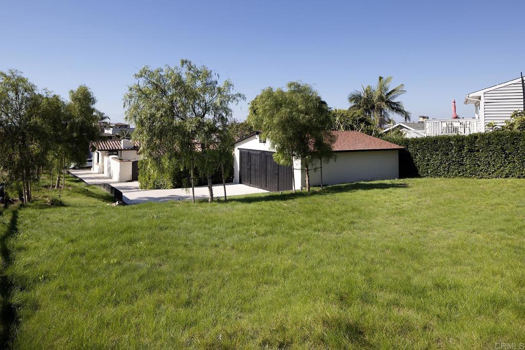 1935 Santa Fe Avenue