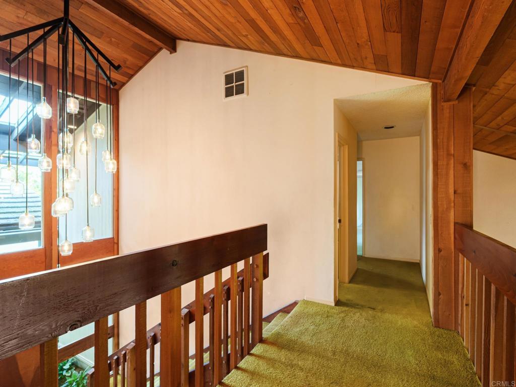 4905 El Arco Iris