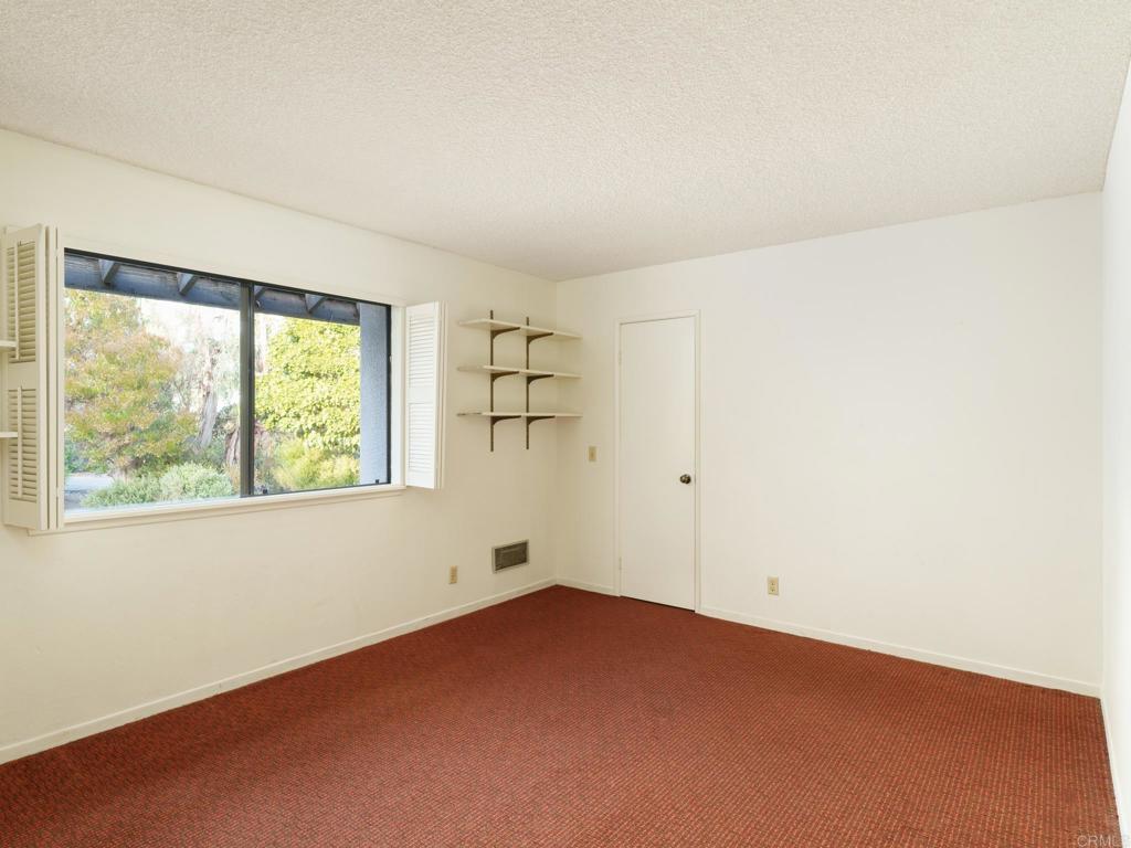 4905 El Arco Iris