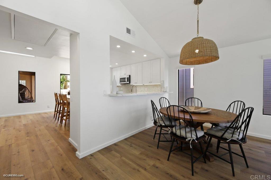 2473 Montgomery Ave