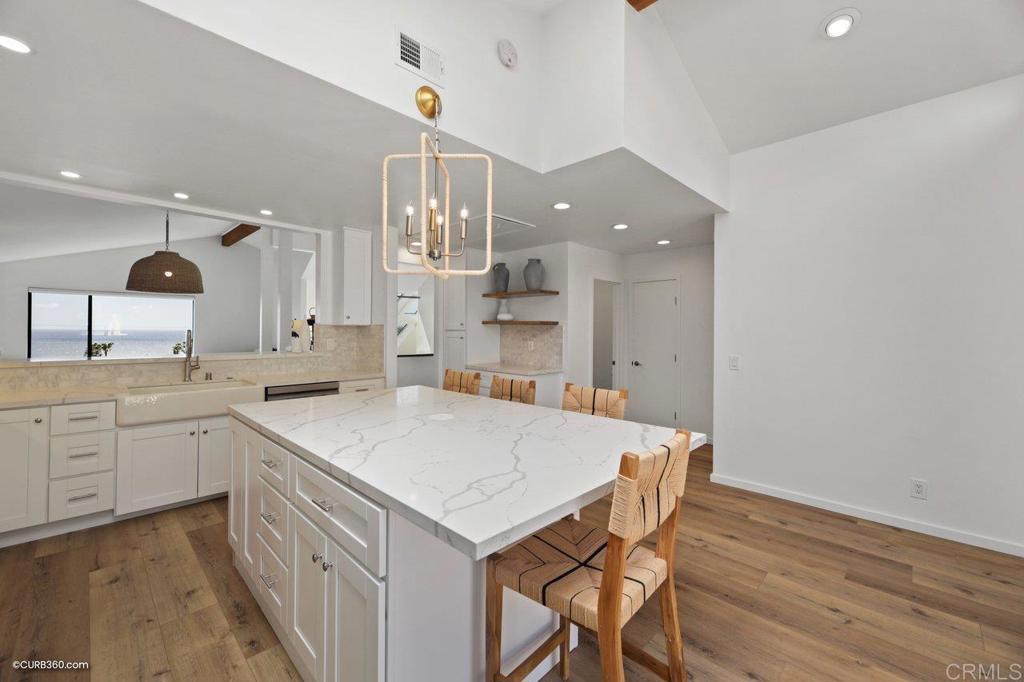 2473 Montgomery Ave
