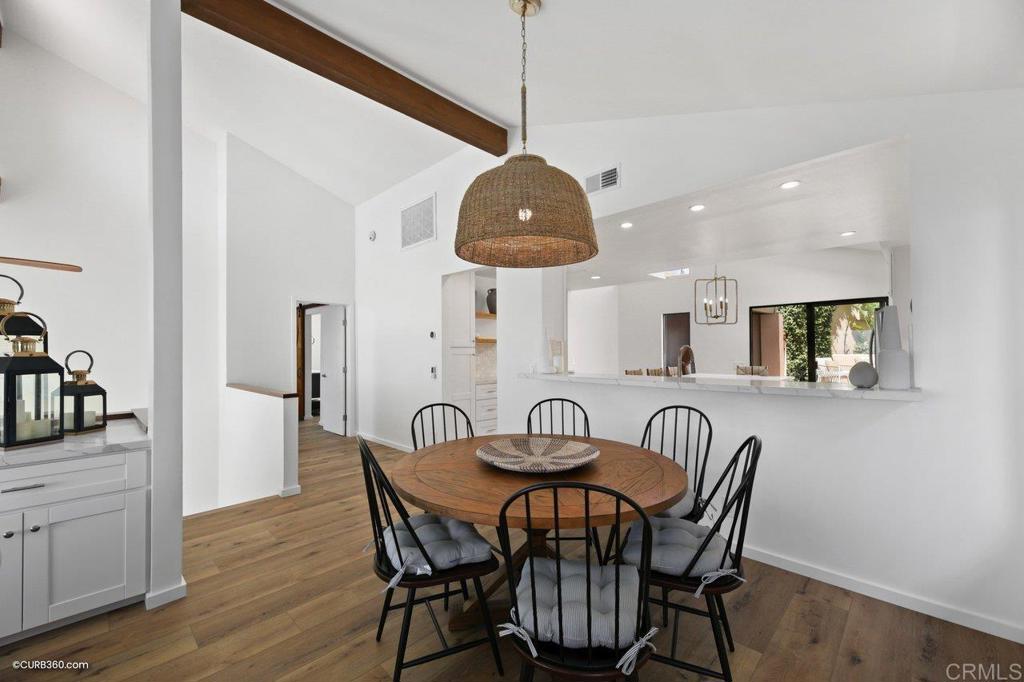 2473 Montgomery Ave