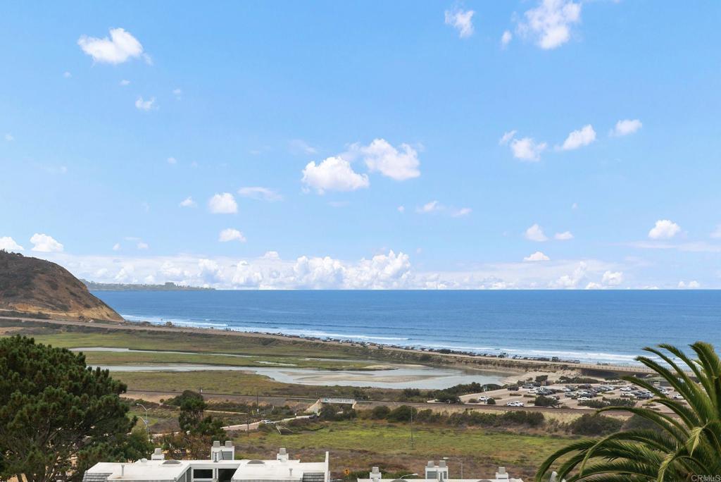 13208 Caminito Mar Villa