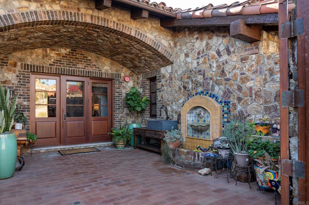 3113 Camino Del Rancho