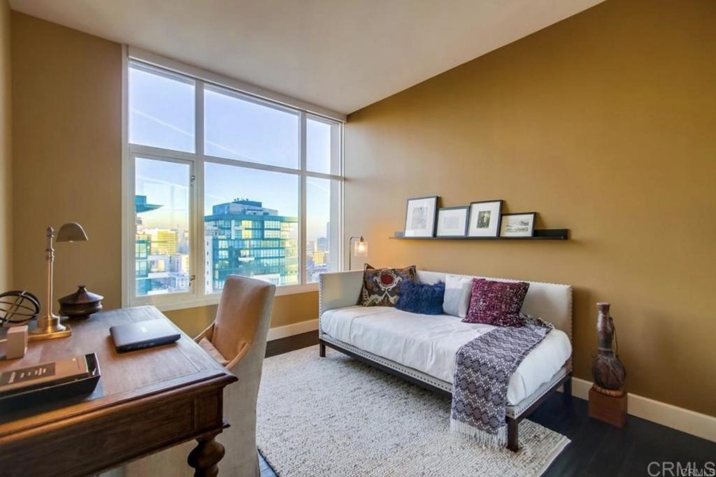 550 Front St 2003