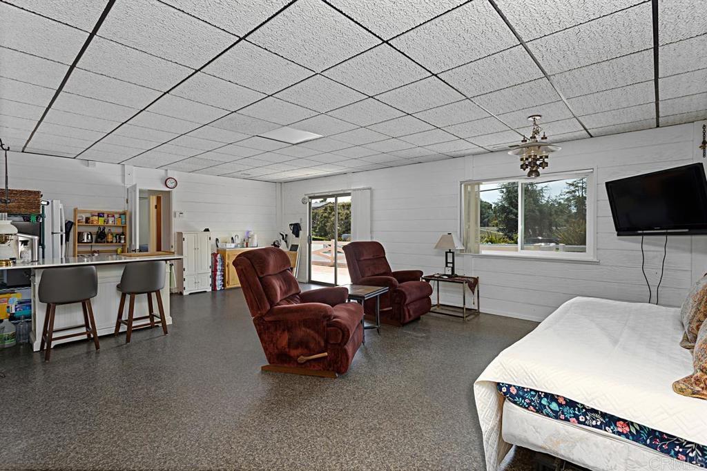 1551 Burgundy Road