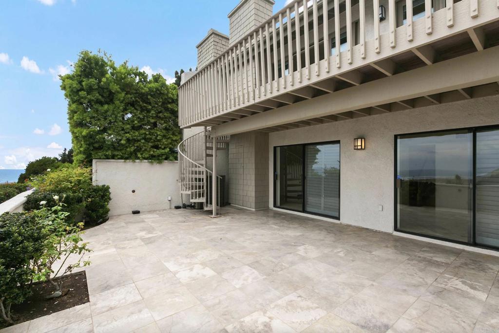 13208 Caminito Mar Villa