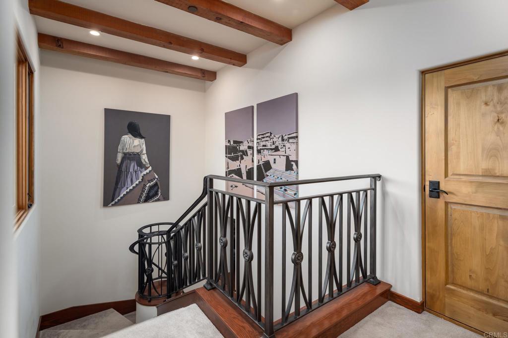 18355 Calle la Serra