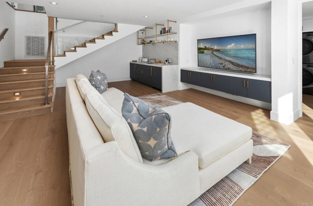 5315 La Crescenta Road