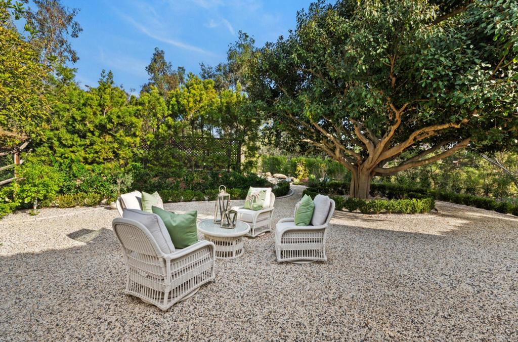 5315 La Crescenta Road