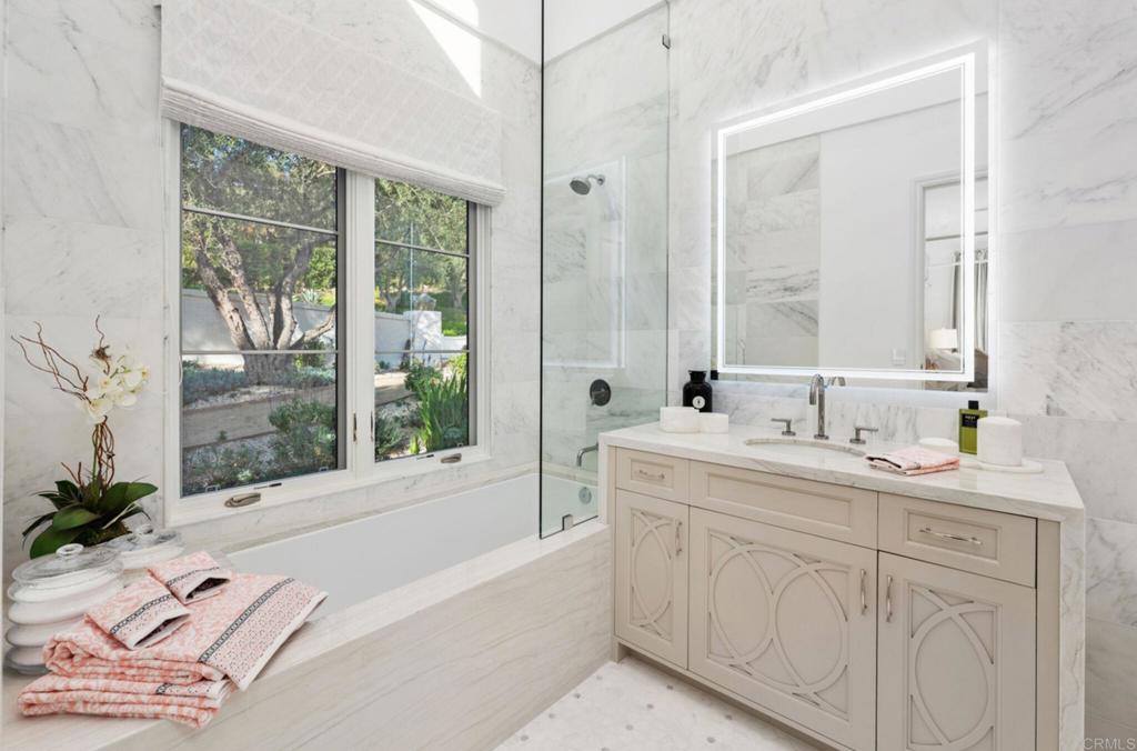 5315 La Crescenta Road