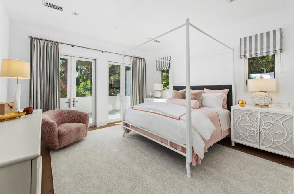5315 La Crescenta Road