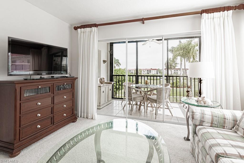 45 HIGH POINT CIR S UNIT: 210