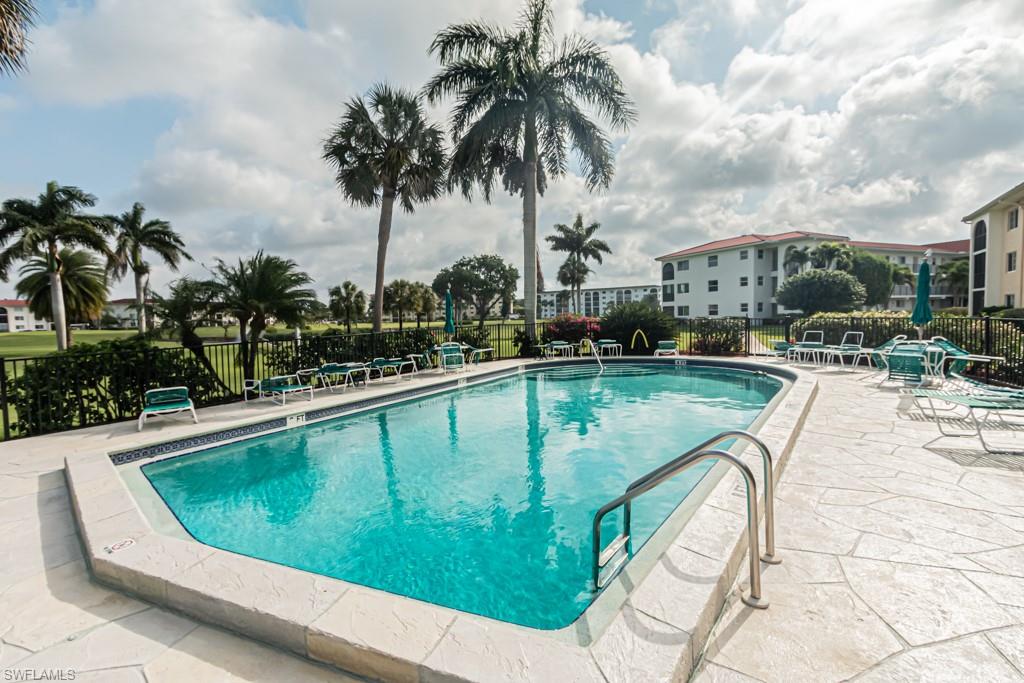 45 HIGH POINT CIR S UNIT: 210
