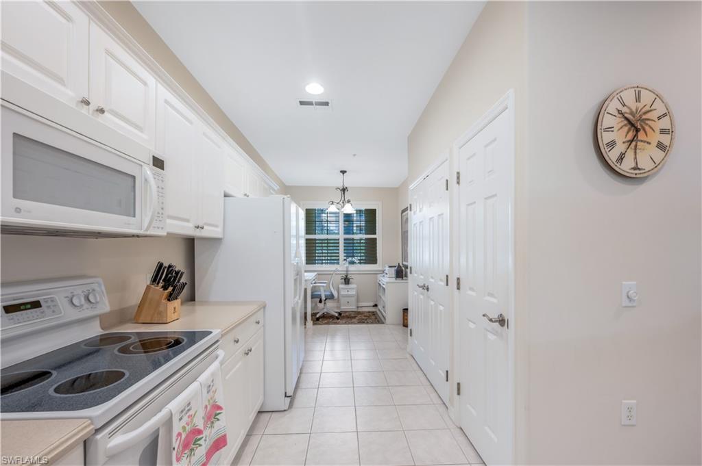 4864 Hampshire CT 106