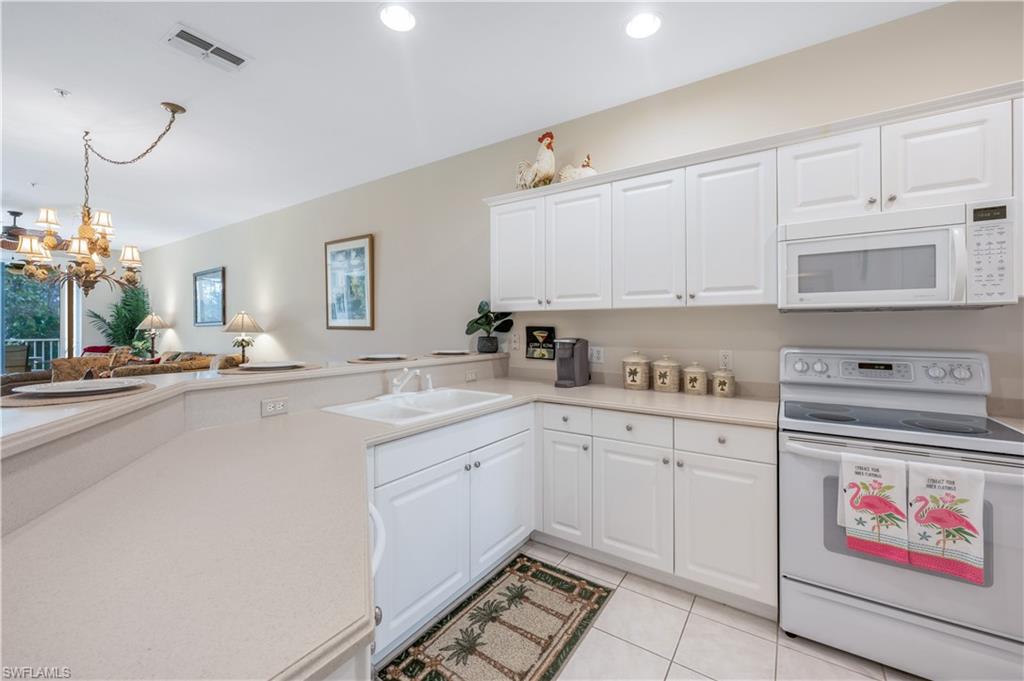 4864 Hampshire CT 106