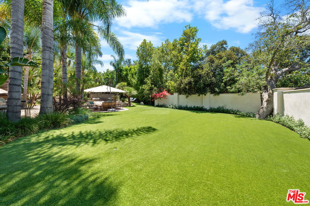 4730 Azucena Rd