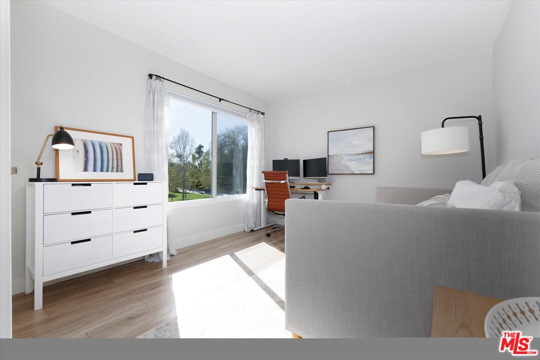 23351 Park Sorrento Unit: 71