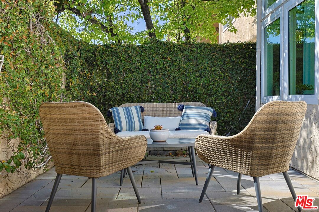 23351 Park Sorrento Unit: 71