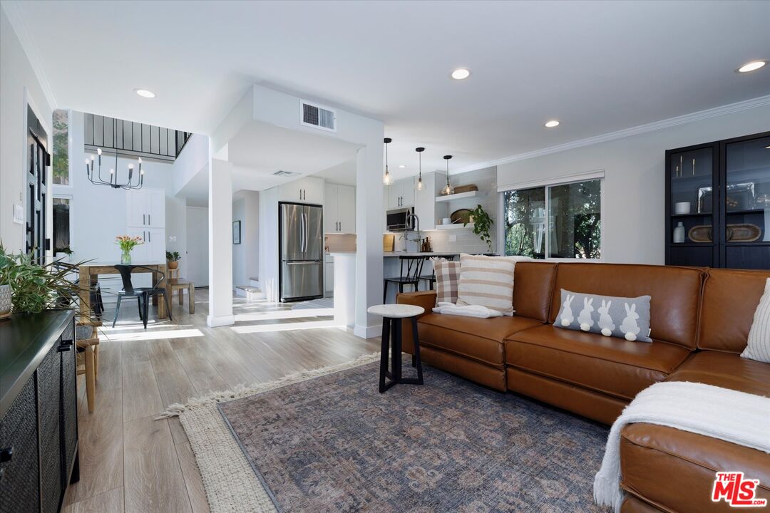 23351 Park Sorrento Unit: 71