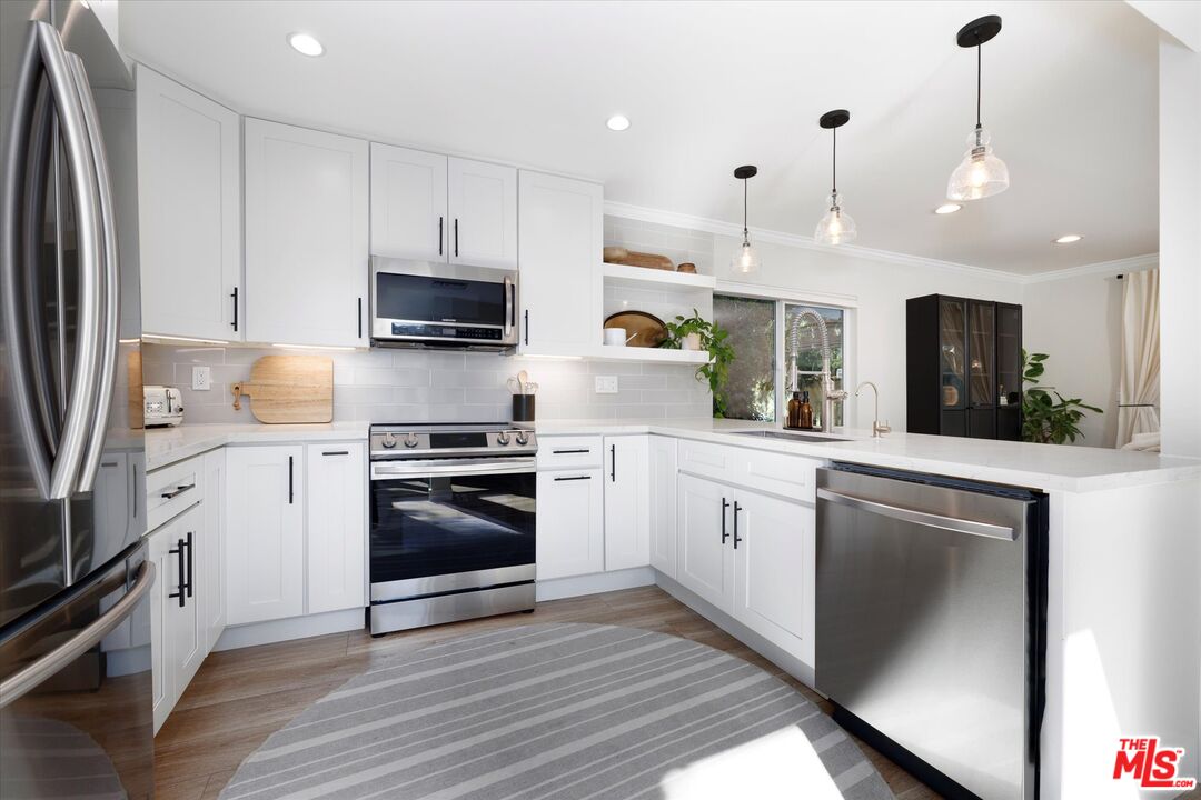 23351 Park Sorrento Unit: 71