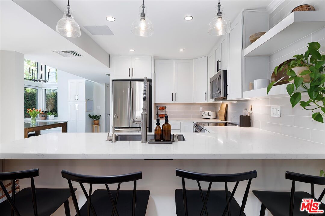 23351 Park Sorrento Unit: 71