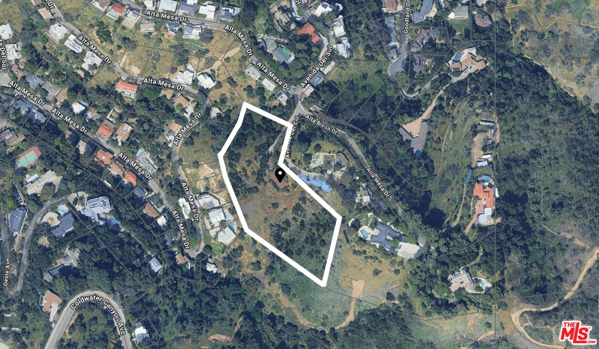 3581 Avenida Del Sol