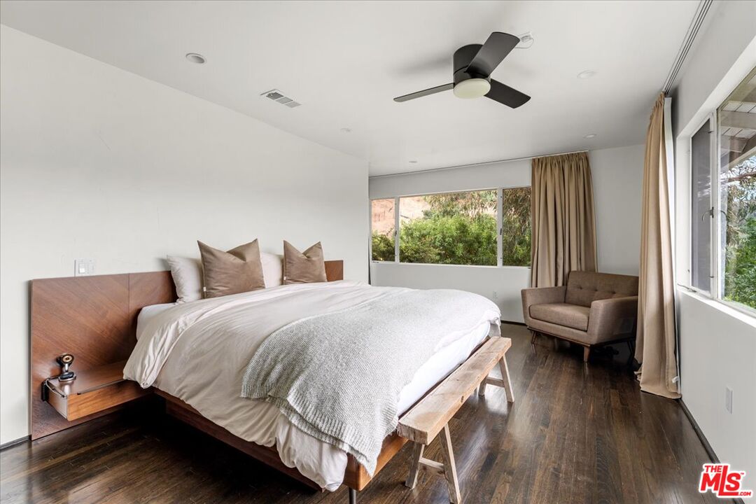 3581 Avenida Del Sol