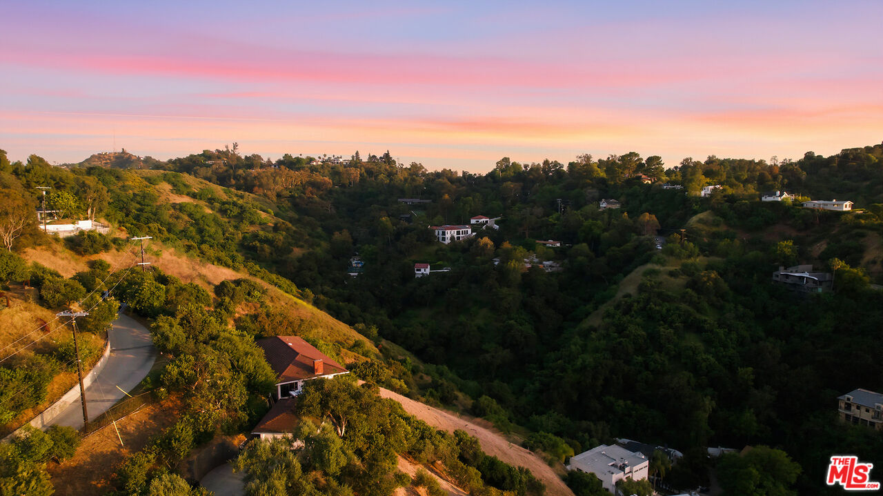 3581 Avenida Del Sol