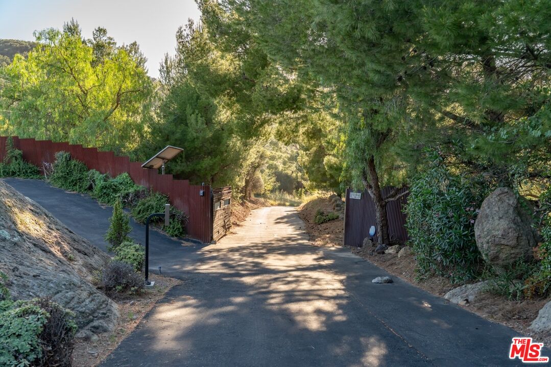 14677 Yerba Buena Rd