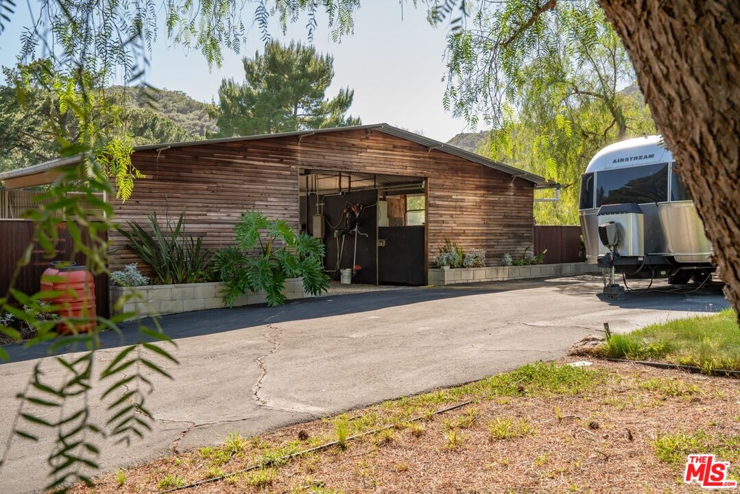 14677 Yerba Buena Rd