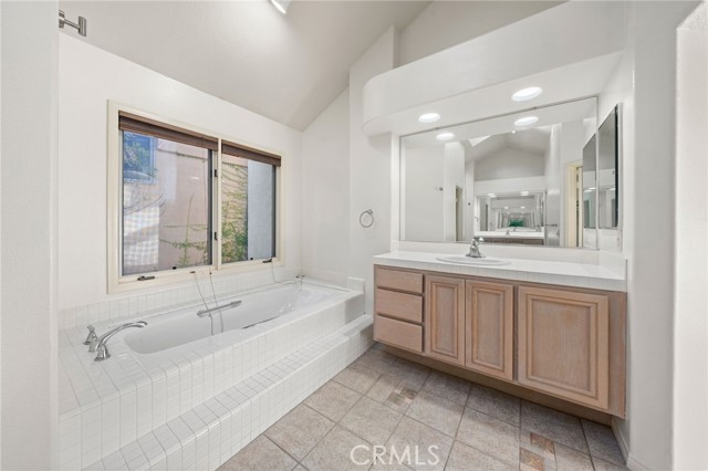 4351 Park Verdi