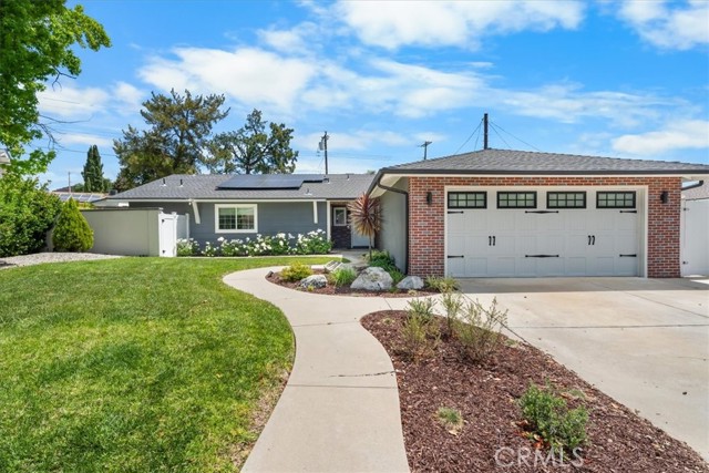 26111 Hatmor