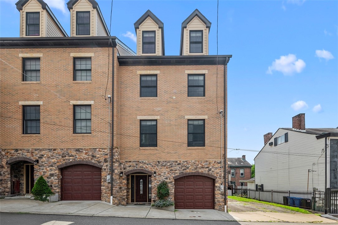 246 42nd Street